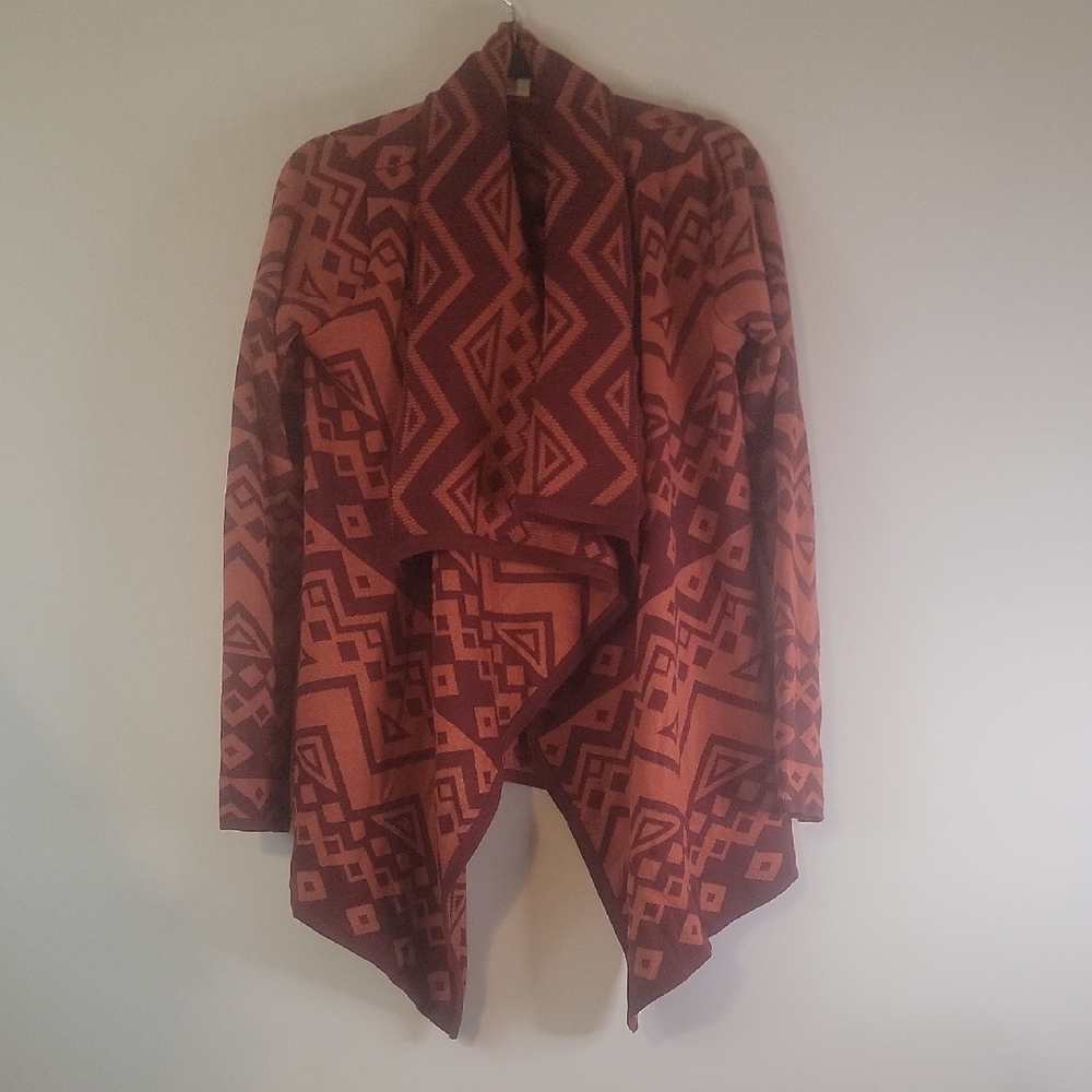 Geometric Patterned Cardigan Staring At Stars